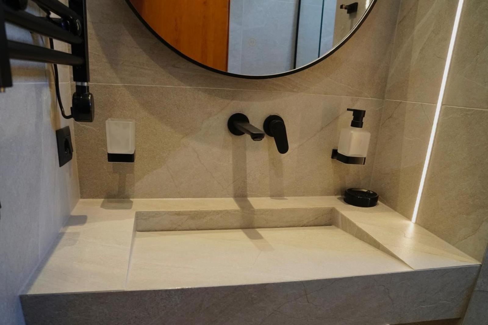 Jon'S Penthouse Daire Saranda Dış mekan fotoğraf