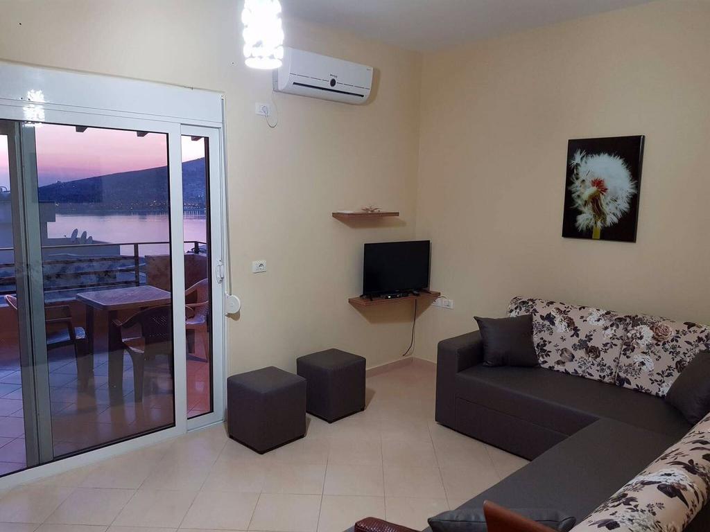Jon'S Penthouse Daire Saranda Dış mekan fotoğraf